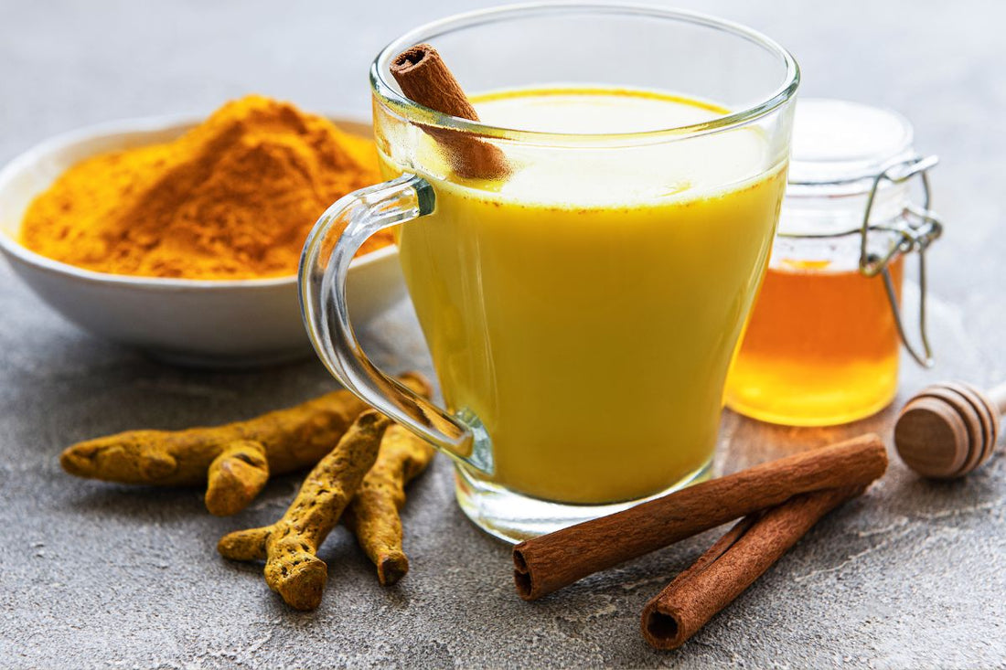 5 Reasons to Add Turmeric-Infused Smoothie in your Morning Routine